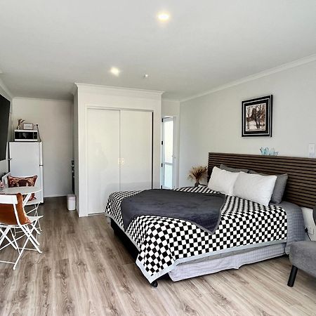 Lakeside Cozy Studio Taupo Dış mekan fotoğraf