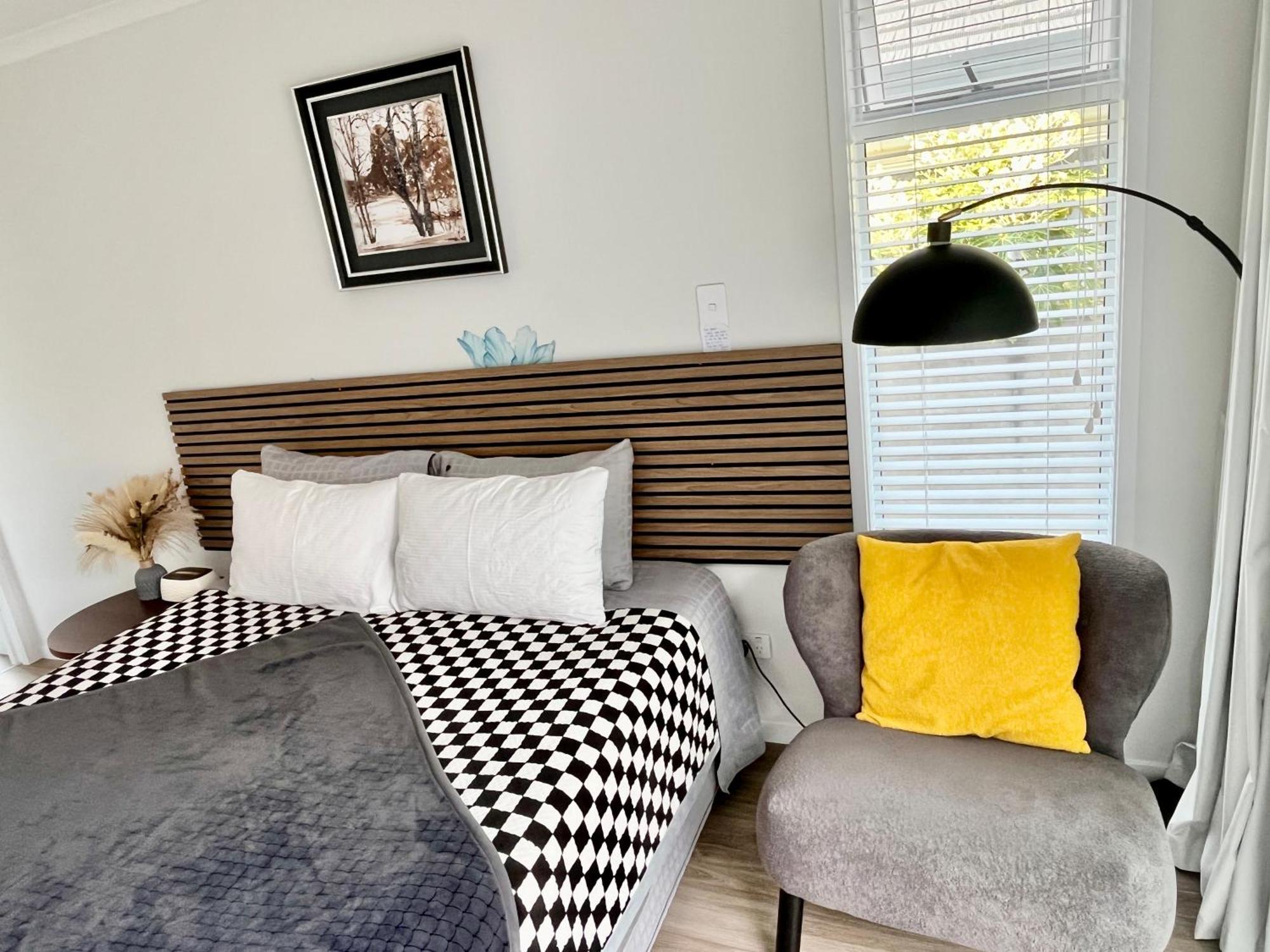 Lakeside Cozy Studio Taupo Dış mekan fotoğraf